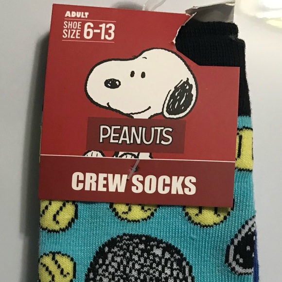 Snoopy Socks - Picture 3 of 5